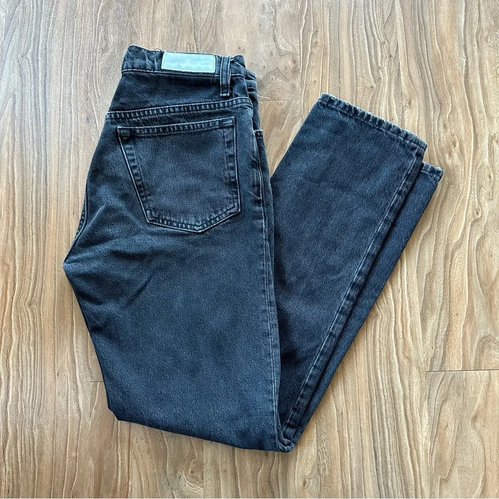RE/DONE High Rise Straight Leg Jeans In Washed Black - Picture 2 of 3